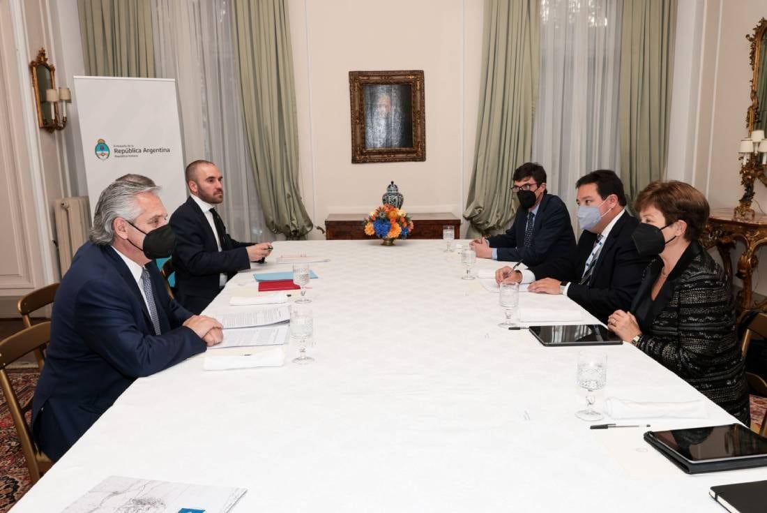 Redrado se refirió a las negociaciones con el Fondo Monetario Internacional por el préstamo de 44.500 millones de dólares y dijo que llegar a un entendimiento “es una condición necesaria pero no suficiente”. Foto: Presidencia.