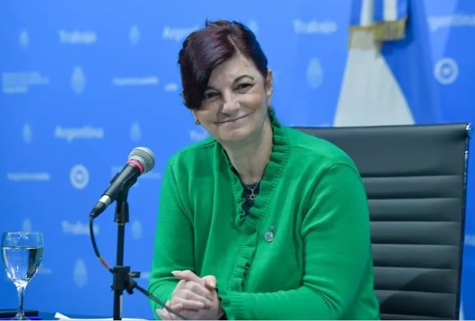 La ministra de Trabajo, Raquel "Kelly" Olmos.