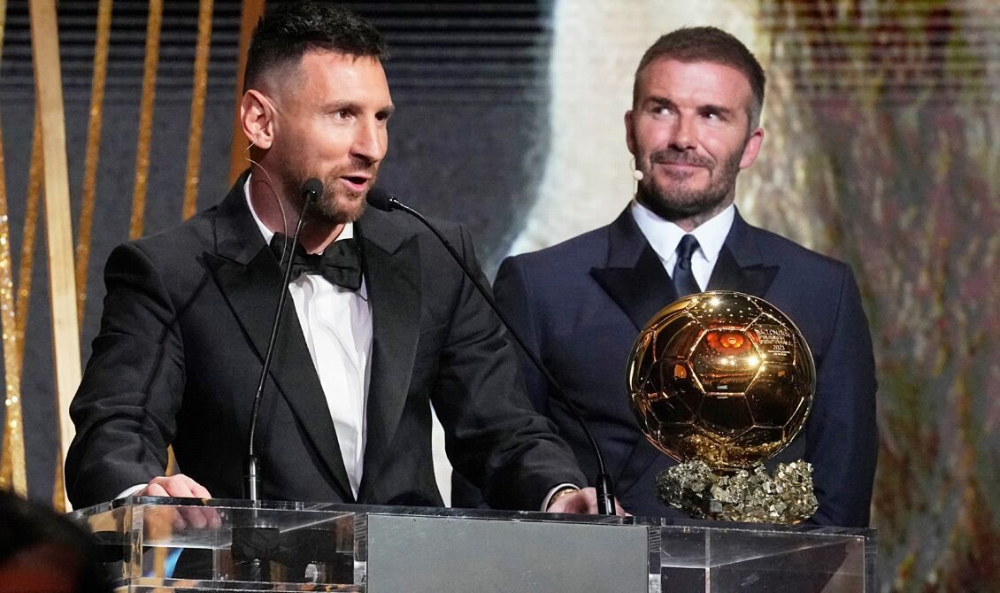 Messi no se olvidó del cumpleaños de Maradona este lunes.