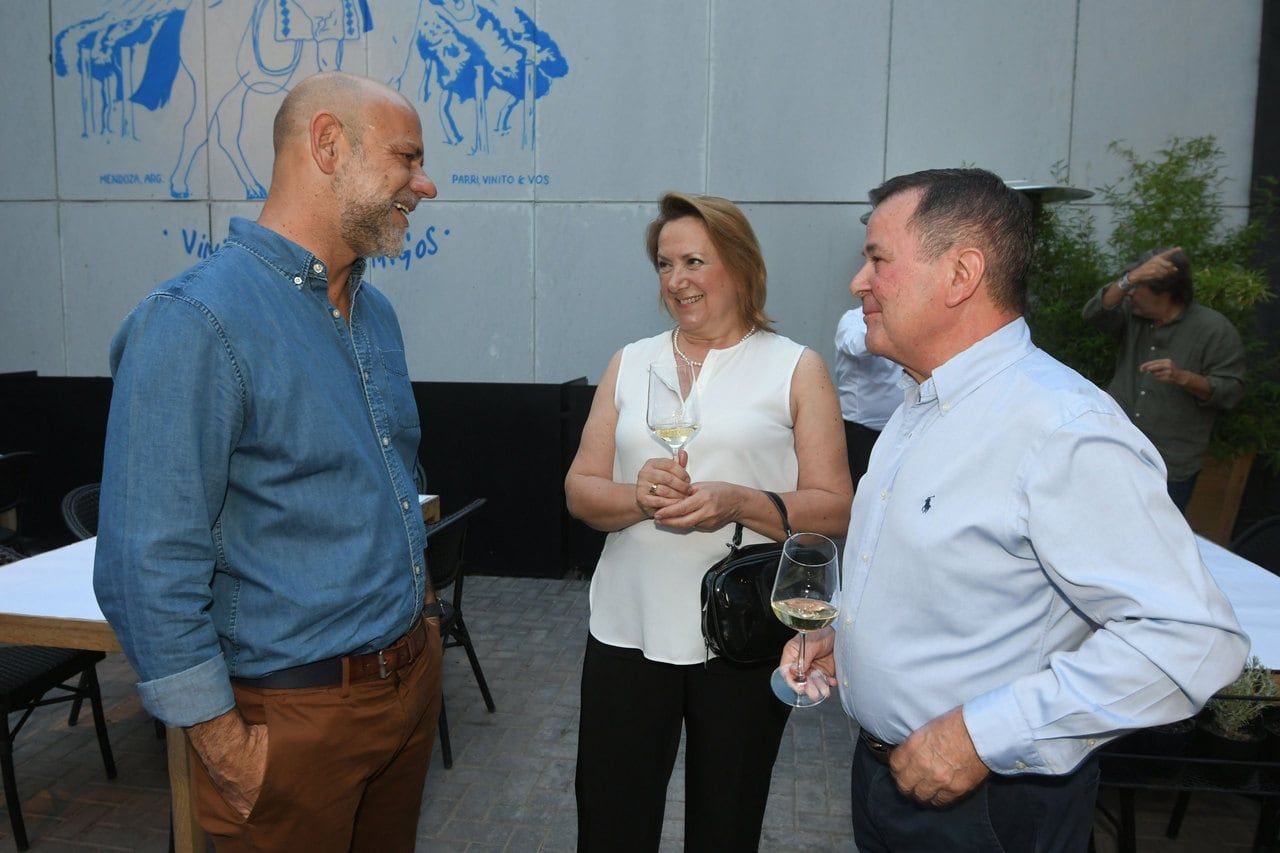 Luis Zambonini, Cecilia y Guillermo Altieri
