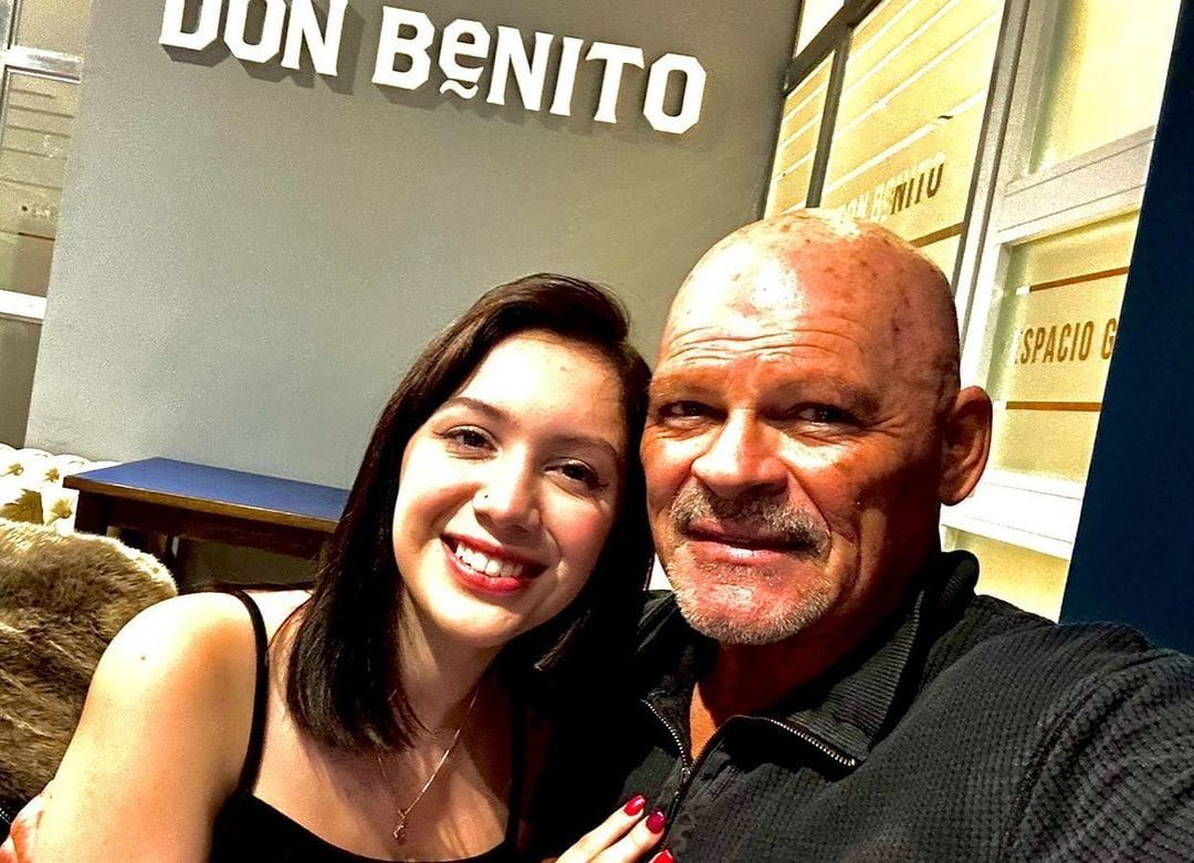 Alfa con su novia 40 años menor, Delfina Wagner.