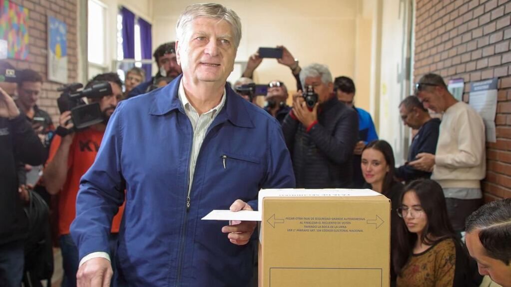 El mandatario peronista  Sergio Ziliotti, obtiene una ventaja por sobre el candidato de Juntos por el Cambio y se encamina a la reelección sin mayores sobresaltos en la provincia de La Pampa