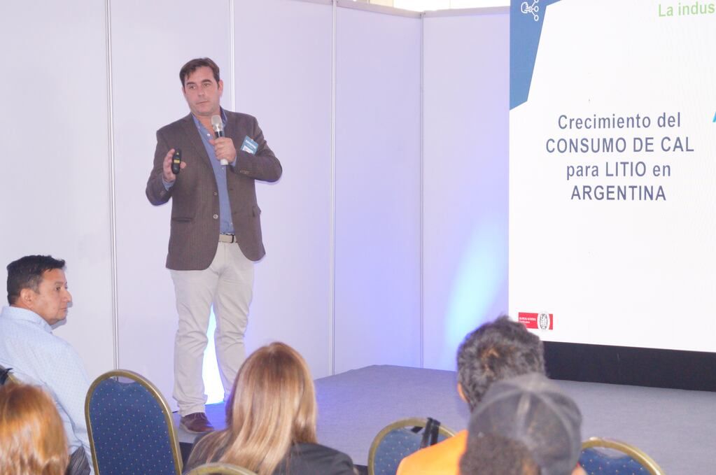 El Gerente de Innovación y Desarrollo de Caleras San Juan, Ing. Augusto Durante.