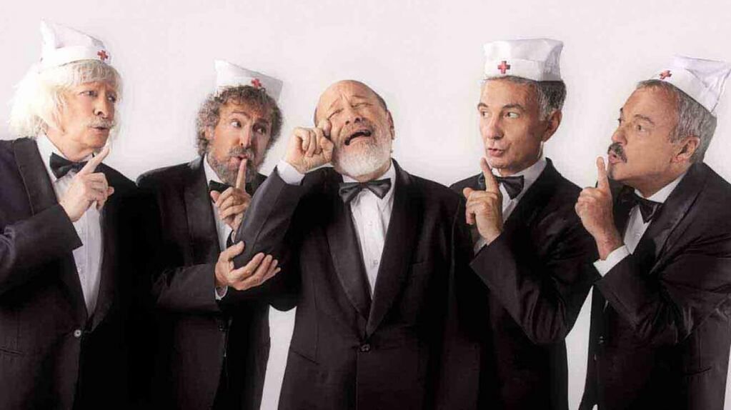 Los míticos integrantes originales de Les Luthiers. 