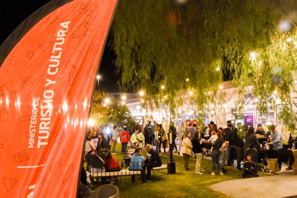 Ya hay un 80% de reserva hotelera para el partido de Argentina ante Nueva Zelanda. 