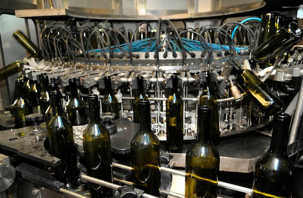 Por ahora, desde las cristalerías no ponen plazos para regularizar la situación. Referentes del sector aseguran que para el primer semestre será difícil contar con el insumo en los establecimientos.