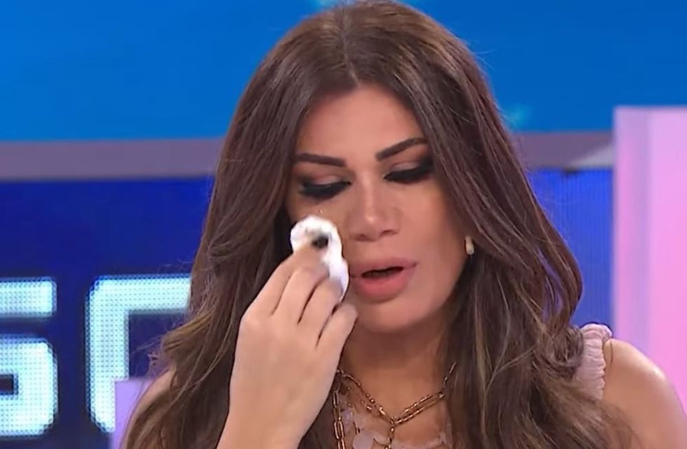 Flor de la V se emocionó al hablar del cumpleaños de su hijo.