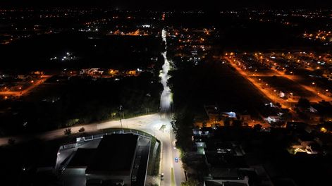 Nuevas luminarias LED en el corredor de avenida Sueta