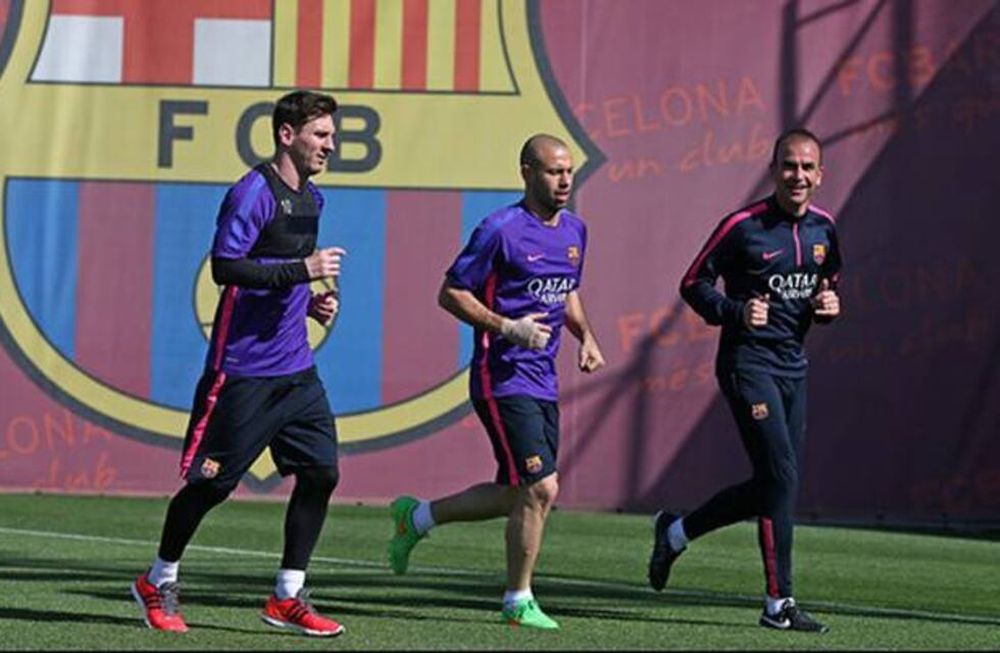 Messi se sumó al Barcelona, pasó la prueba física y jugará el fin de semana