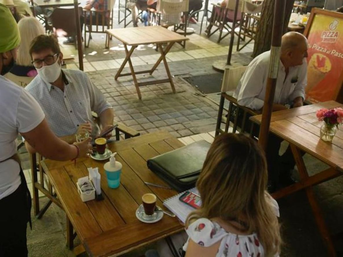 Parte provincial de casos, muertes y recuperados de coronavirus.