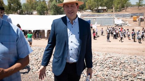 Los Andes | El intendente de Lavalle, Roberto Righi, logró fondos nacionales para terminar las casas de la Tupac Amaru de su departamento.Foto: Ignacio Blanco / Los Andes