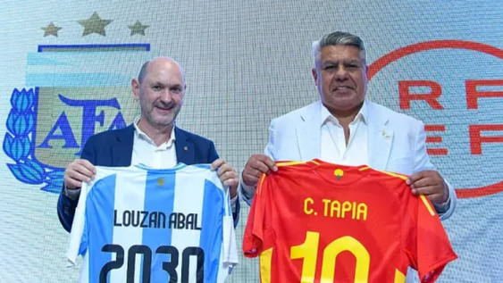 Claudio Tapia y Rafael Louzán se reunieron en la concreción de la Finalissima 2025.