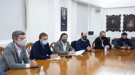 Los Andes | Ofensiva. Suárez y los intendentes de la provincia participarán de un acto para reivindicar el derecho de Mendoza. Será el viernes 19 de junio en Malargüe.