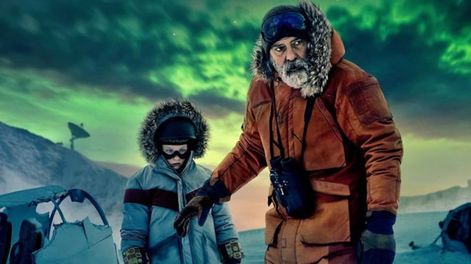 Cielo de medianoche: George Clooney y una película del fin del mundo que no enamora