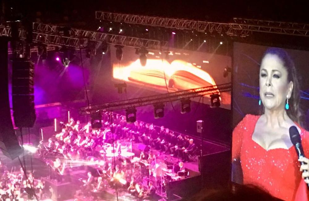 La fan número 1  de Isabel Pantoja muere en la entrada del recital