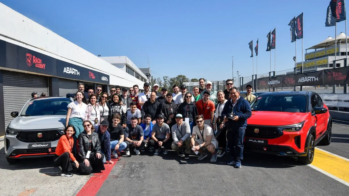 Autos: Dónde y cuándo Stellantis dictará experiencias de man