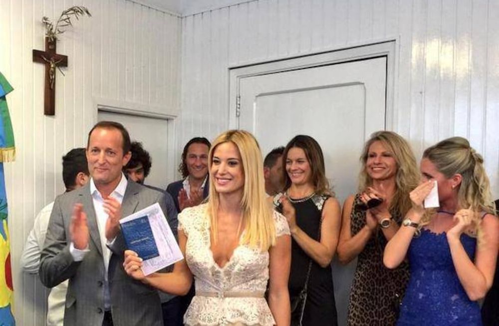 Así se vistieron las chicas para la boda de Cirio e Insaurralde