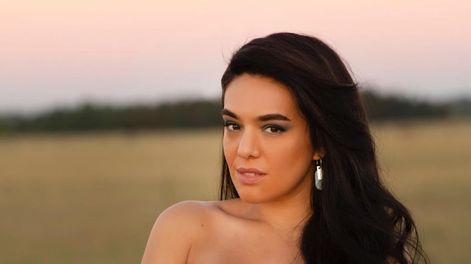 La cantante recién termina una relación de 3 años.