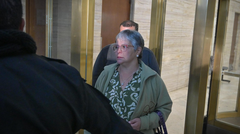 Hilda Horovitz, la expareja de Oscar Centeno, cuando ingresa a declarar en la Causa Cuadernos.&nbsp;