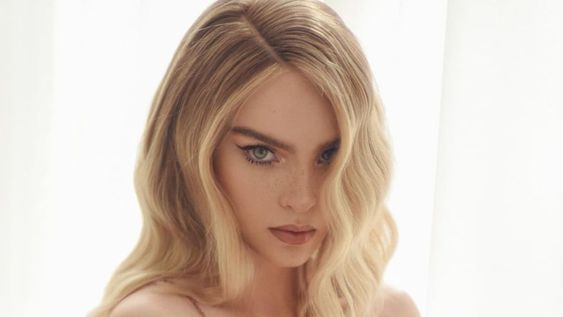 Wanda Icardi vs Belinda: dos escotazos que explotaron las redes sociales