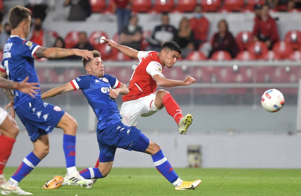 El juvenil del Rojo le dio el triunfo al equipo de Falcioni después de cinco partidos.