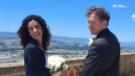 Davide Cesaroni junto a su esposa, Chiara Pesaresi.