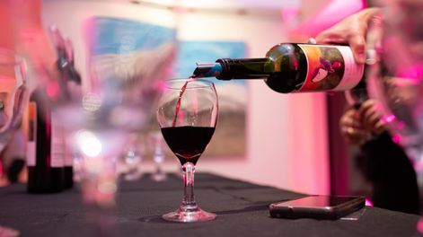 Se viene Vino a la Nave, una experiencia imperdible dentro del emocionante ciclo de degustaciones de VINO A.