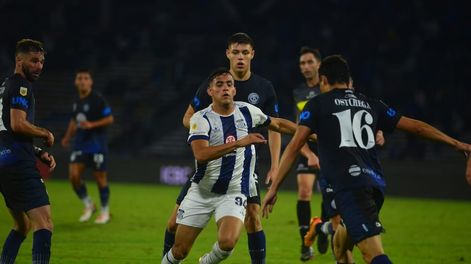 Los Andes | Talleres recibió a Independiente Rivadavia de Mendoza por la fecha 13 de la Zona A de la Copa de la Liga Profesional. El partido se jugó en el estadio Mario Alberto Kempes. (Nicolás Bravo / La Voz)