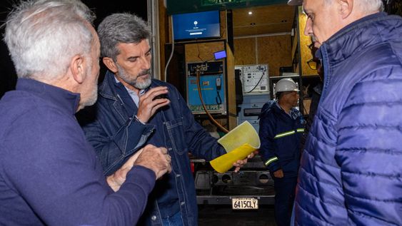 la ciudad y aysam implementan tecnologia innovadora para reparar tuberias sin intervenir la calzada