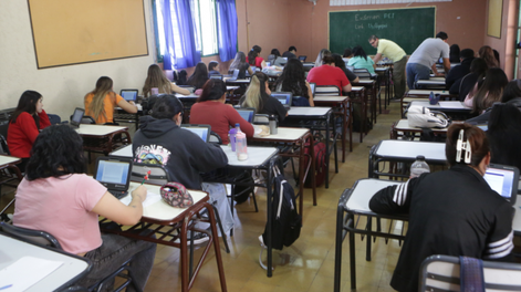 Hay antecedentes de hechos en los que un arma de fuego o amenazas estuvieron involucrados en el marco del sistema educativo de Mendoza y otras provincias