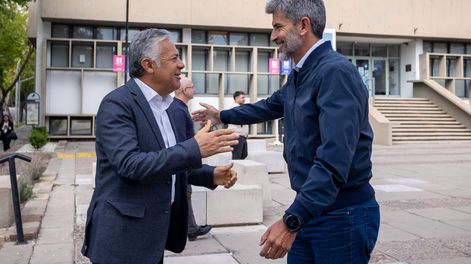 El intendente Ulpiano Suárez y el gobernador Alfredo Cornejo, en la última actividad oficial que compartieron.&nbsp;