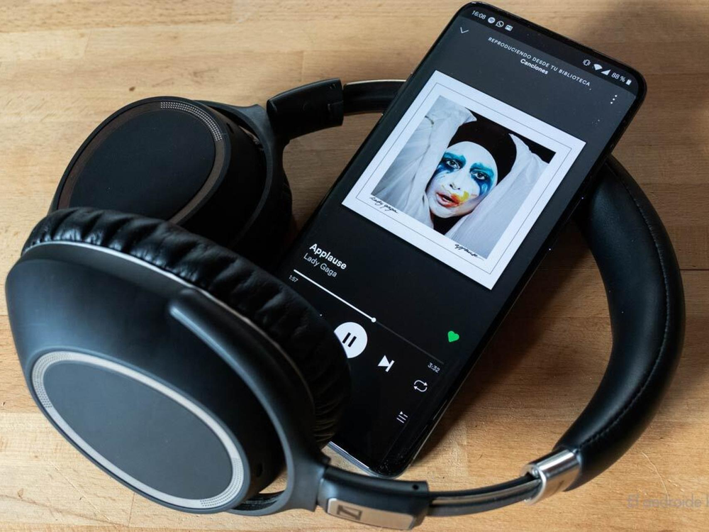 Qu&eacute; significa que alguien escuche la misma canci&oacute;n una y otra vez, seg&uacute;n la psicolog&iacute;a