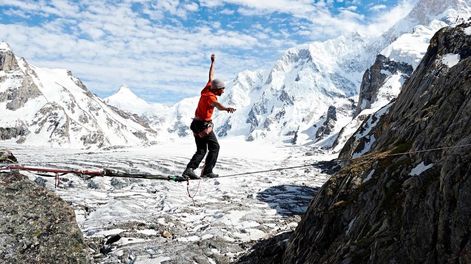 Slacklining: entre acrobacia y control mental