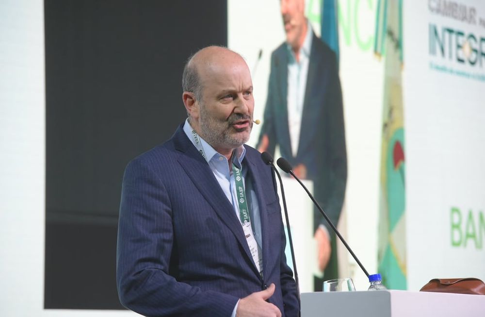 Federico Sturzenegger, ministro de Desregulación y Transformación del Estado,  45º Convención Anual del Instituto Argentino de Ejecutivos de Finanzas (IAEF) que se realiza en Mendoza. Foto: Gentileza