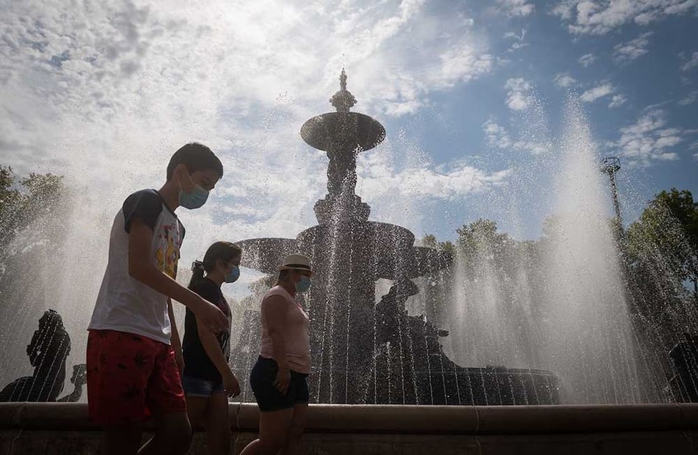 Se viene un fin de semana de alta temperatura en Mendoza. Foto: Ignacio Blanco / Los Andes
