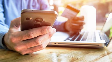 Los Andes | Luego del boom de 2020, el comercio digital se ganó un espacio como canal de ventas y algunos usuarios lo siguen eligiendo por comodidad o para investigar precios. En el próximo Hot Sale participarán más de 23 empresas mendocinas.