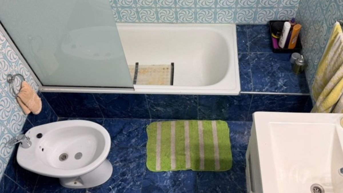 El revestimiento económico para el baño que es ten