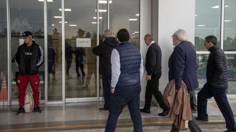 Directivos de Fecovita a la entrada de tribunales.&nbsp;