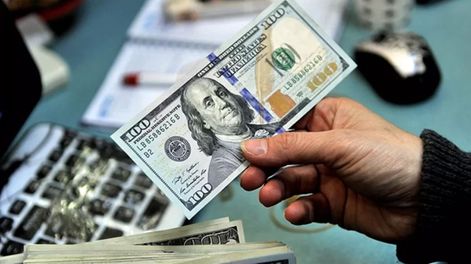 En enero debutan las nuevas bandas cambiarias ajustadas por inflación: a cuánto se irá el dólar