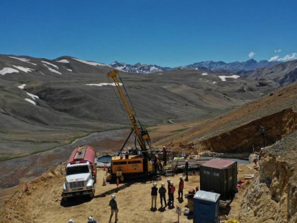 Exploración de cobre en la mina Cerro Amarillo. Prensa Gobierno