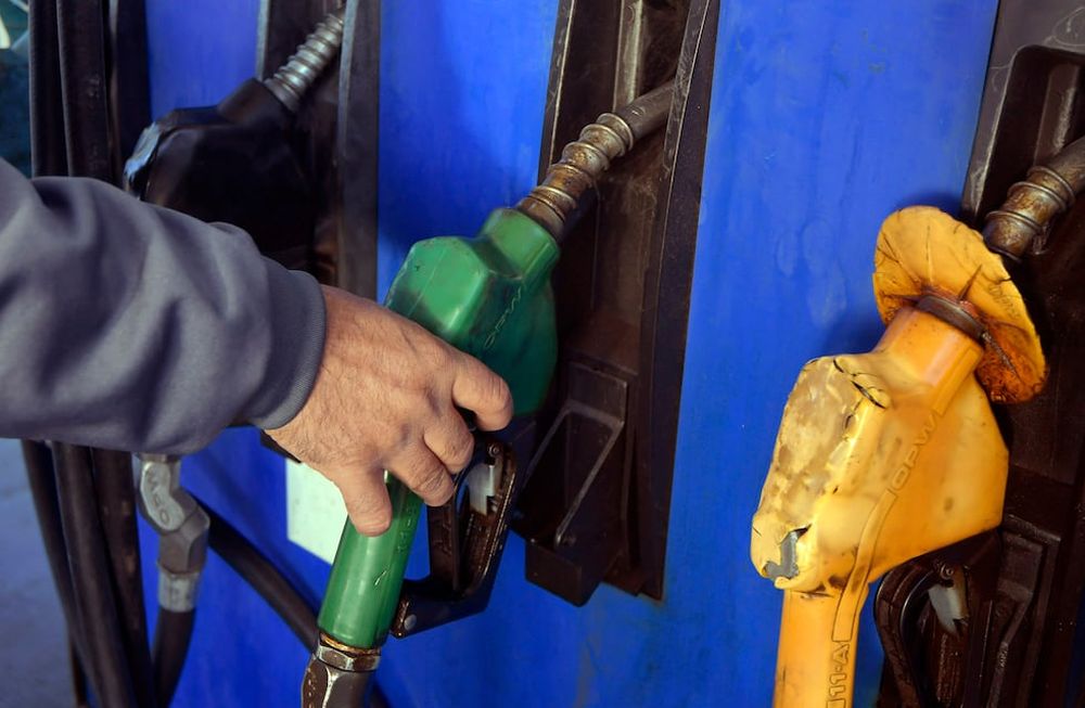 El aumento en las tarifas, especialmente por el sinceramiento de los precios de la energía y combustibles. impactaron en el IPC de junio explicó el economista Walter Carvalho. / Foto Archivo Los Andes