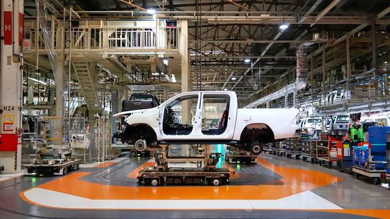 El Gobierno Nacional busca impulsar las exportaciones de la Industria automotriz.