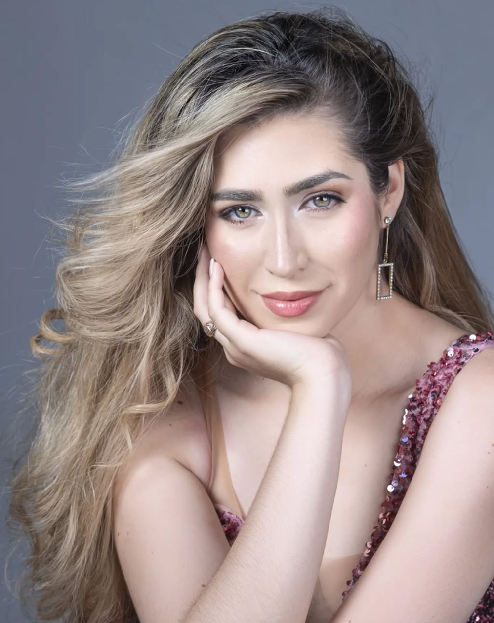 Escándalo vendimial: una reina pidió 