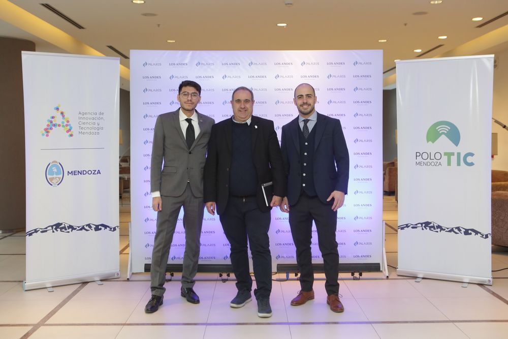Federico Morales, Rodolfo Giro ve Horacio Bermejo.