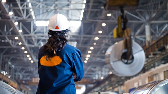 Continúa creciendo la producción de acero.