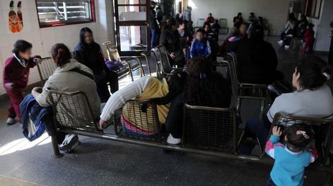 “Es que agotados por la pandemia que ya semeja lo que pasaba en el medioevo con la ‘peste negra’, los integrantes del sistema de salud se sienten sumidos en la ‘noche de los tiempos’”.