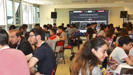 Este espacio reúne a startups, pymes y corporaciones consolidadas que trabajan en proyectos de transformación digital con impacto regional e internacional. Este espacio reúne a startups, pymes y corporaciones consolidadas que trabajan en proyectos de transformación digital con impacto regional e internacional.