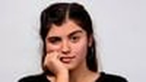 El gobernador Rodolfo Suárez propuso que la reina electa en 2020 en Guaymallén, Sofía Grangetto, sea la representante en la Fiesta Nacional de la Vendimia en vez de Julieta Lonigro.