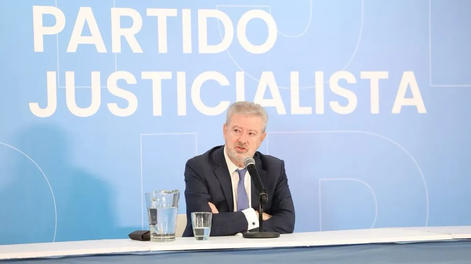 El abogado de Cristina Kirchner aseguró que la ex presidenta no se va a fugar como hicieron otros