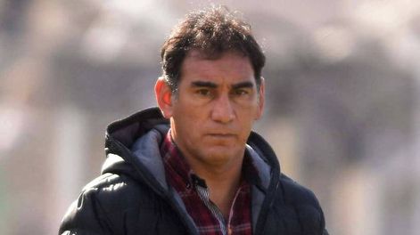 Alaniz dio positivo de Covid-19.